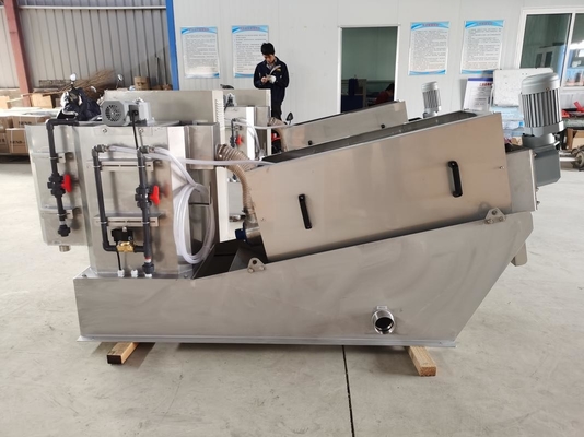 acheter Machine de déshydratation des boues à vis automatique à petite empreinte à vis multi-disque online manufacture