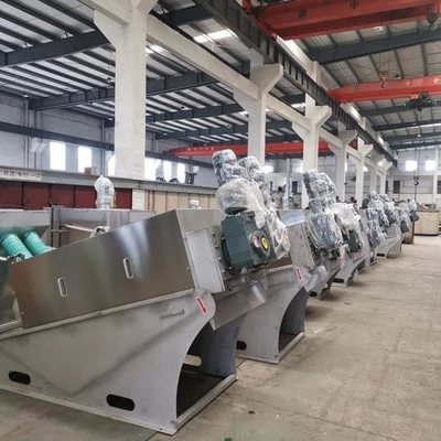 acheter Accueil Traitement de l'eau Machine de déshydratation des boues Machine à vis automatique pour équipement de traitement des eaux usées online manufacture