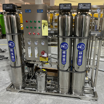 acheter RO-500 500LPH Systèmes industriels de purification de l'eau Usine d'eau à osmose inverse pour l'eau potable pure à tension personnalisée online manufacture
