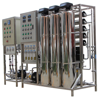 acheter Système de filtration d'eau RO industriel avec construction en acier au carbone et taux d'élimination du sel supérieur à 97% pour la purification de l'eau fabrication en ligne